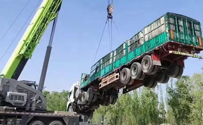 新泰道路脱困救援案例